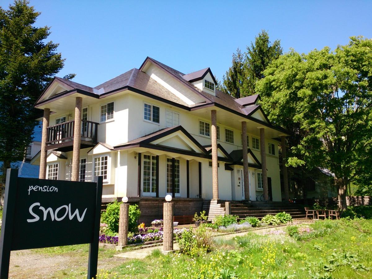 Pension Snow Hakuba Buitenkant foto